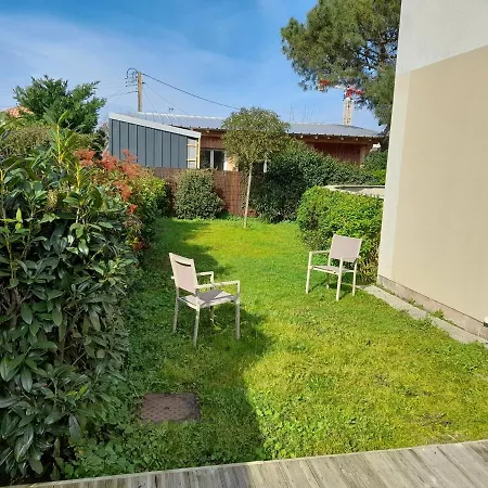 Jardin Prive Et Terrasse - T2 A De Buch, Proche Plages Et Activites - Fr-1-319-424 Apartman La Teste-de-Buch