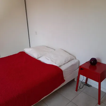 Appartement Jardin Prive Et Terrasse - T2 A De Buch, Proche Plages Et Activites - Fr-1-319-424 *